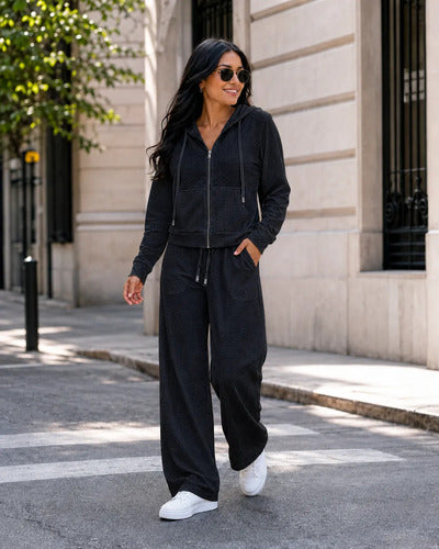 Conjunto Mujer Polerón Capucha Pantalón Ancho Texturizado