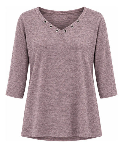 Polera Mujer Manga 3/4 Escote V Con Detalles Metálicos